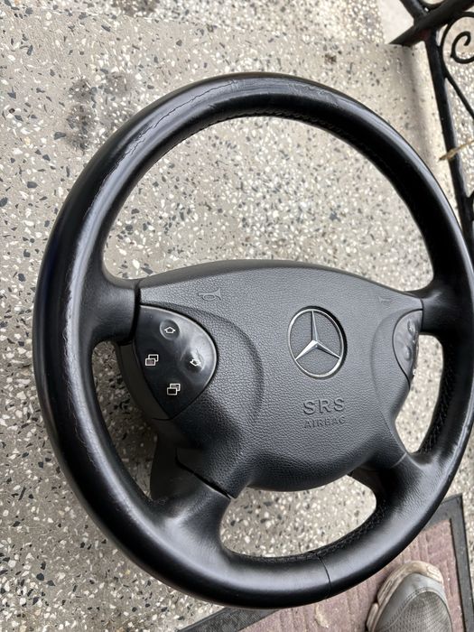 Волан мерцедес е класа w211 mercedes