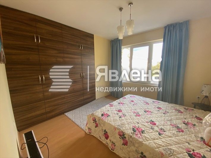 Продава се Двустаен апартамент в Варна, Цветен квартал - 79 кв.м за 2127 €/кв.м - Снимка #4