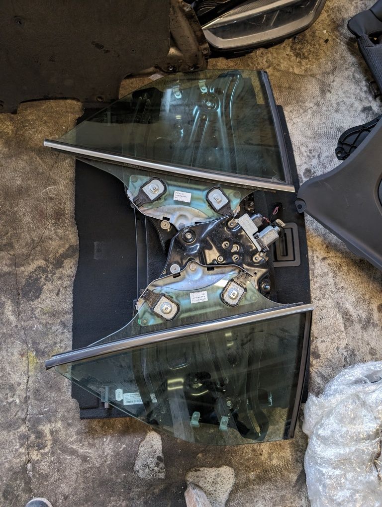 Macara stanga dreapta spate cheder geam Audi a5 f5 cabrio 8w 2019