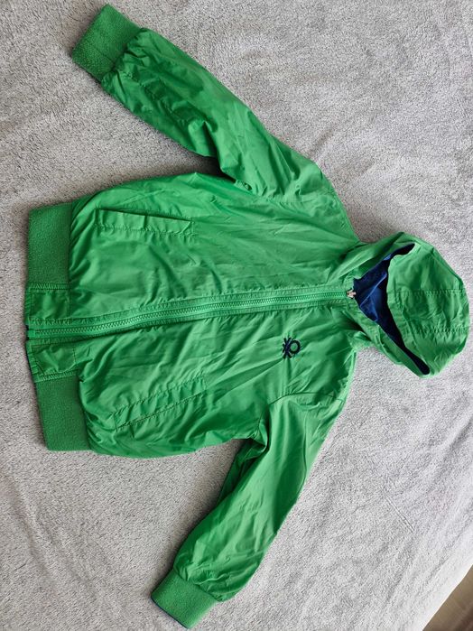 Geaca de vant Benetton, fata-verso