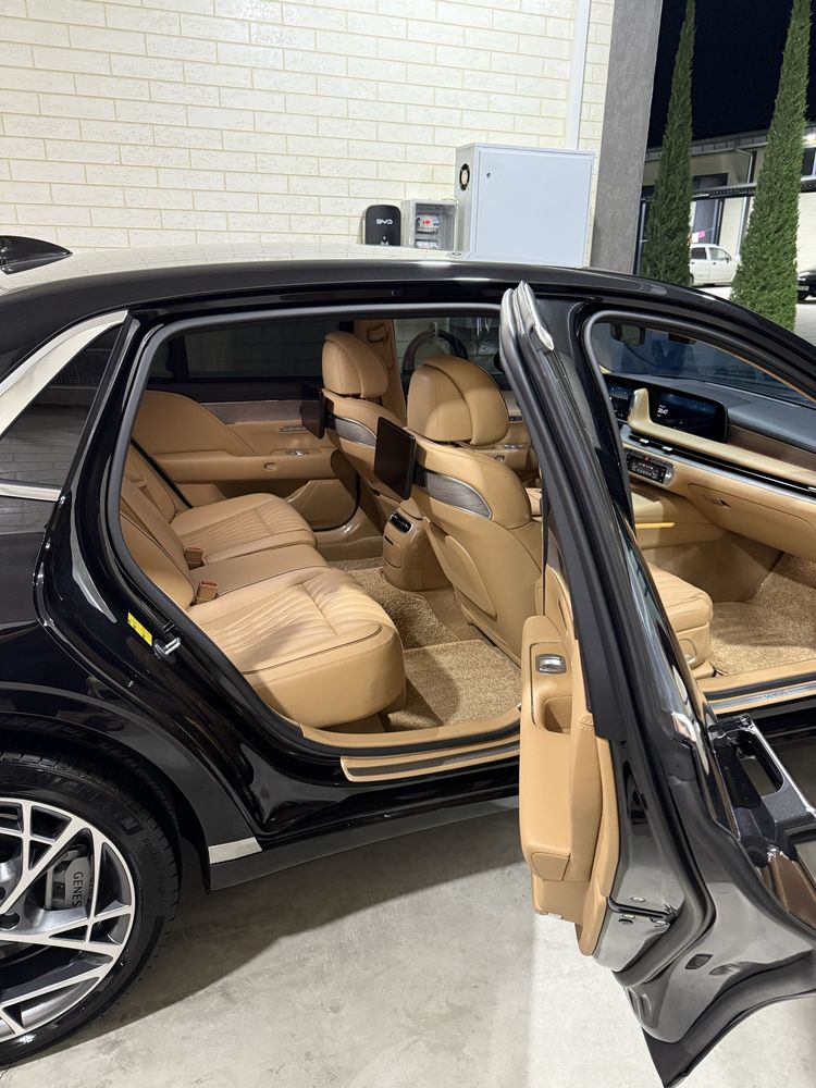 Genesis G90 sotiladi