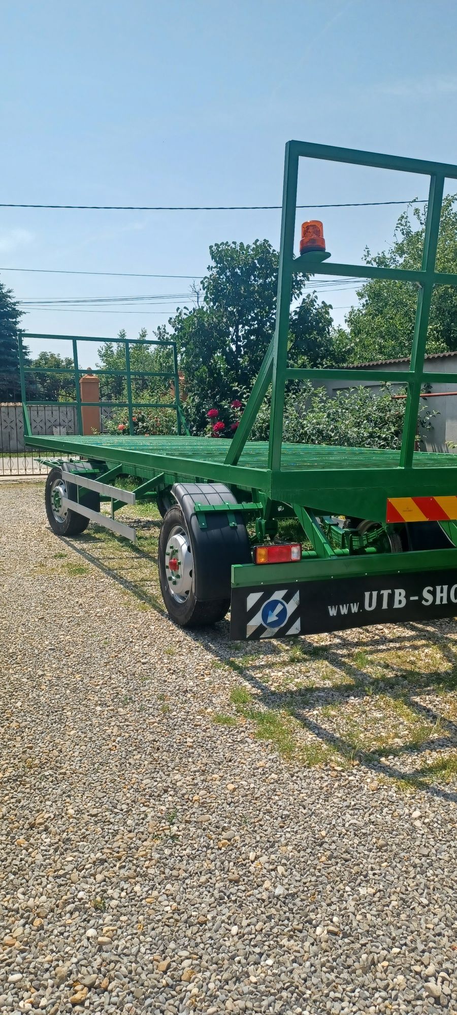 Platformă  Remorca Trailer Baloți 8m