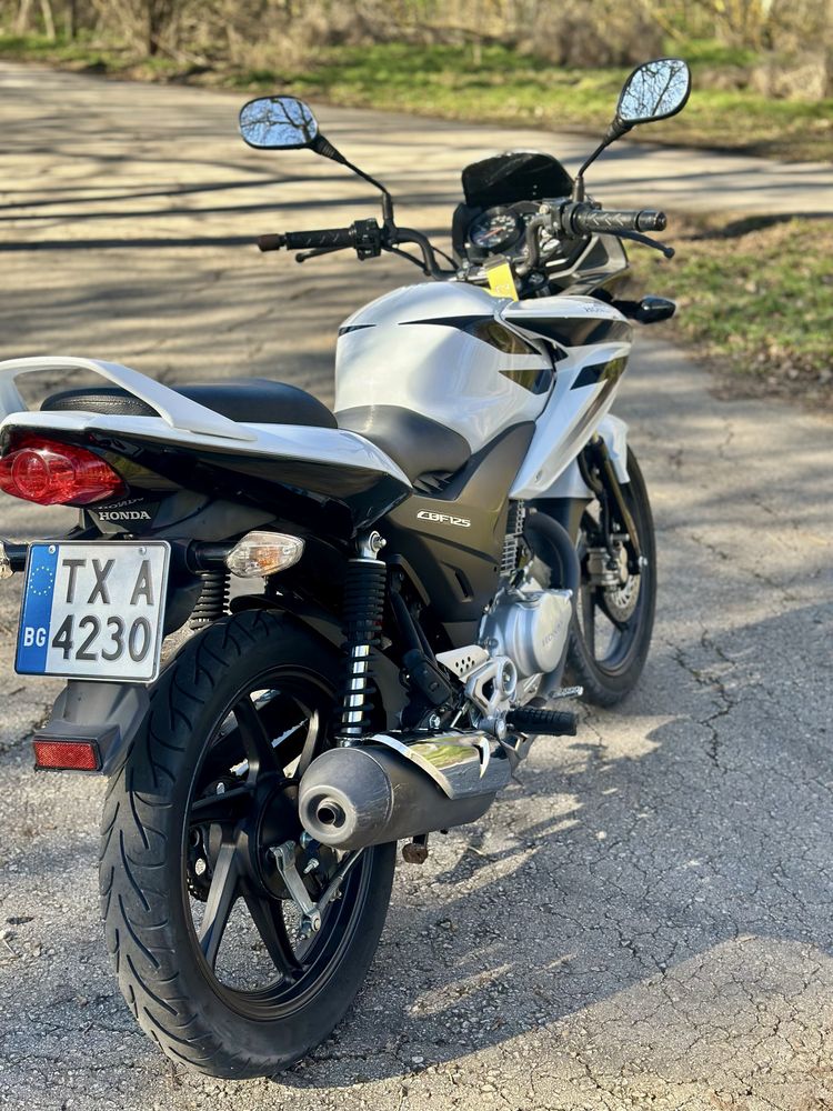 Honda CBF 125.