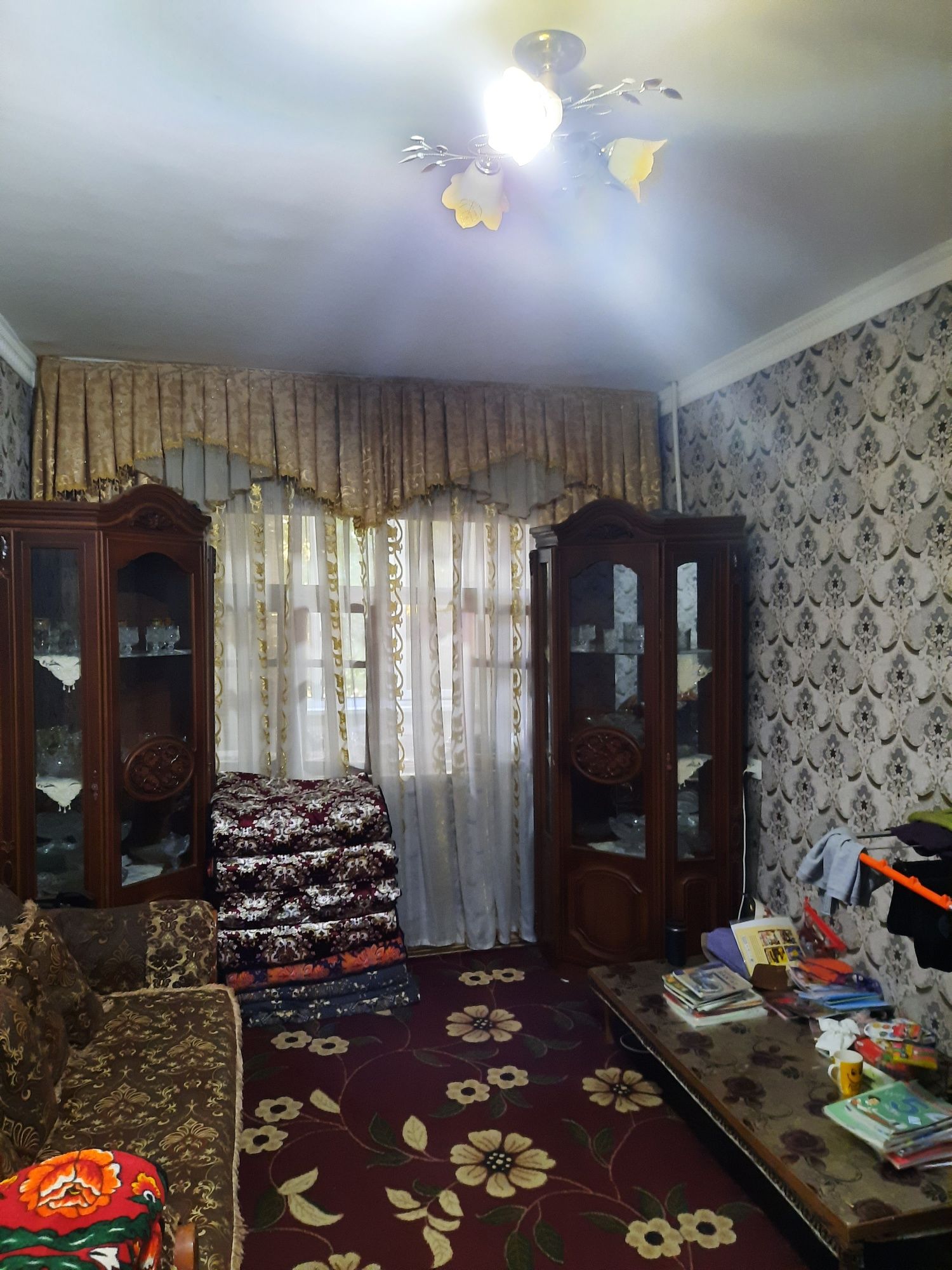 Продаётся квартира (Факат нахтга)