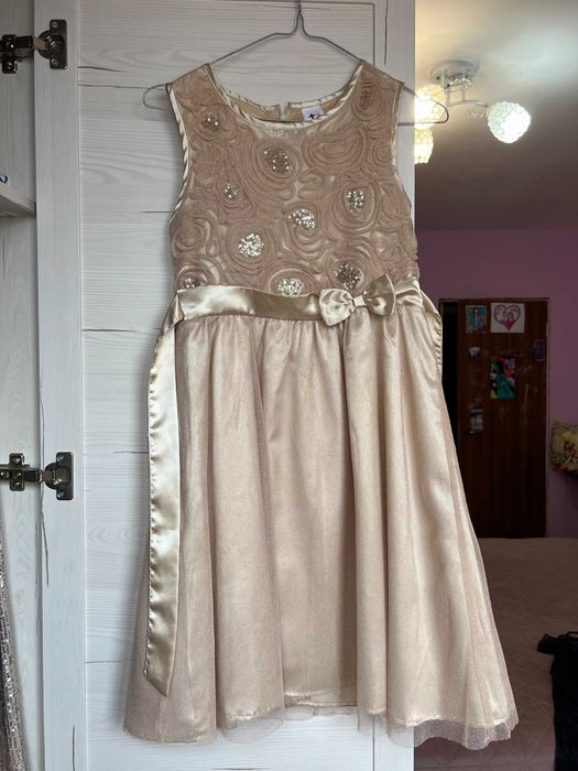 Страхотни рокли за малки госпожици