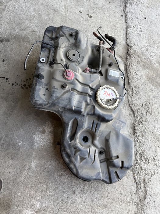 Бензобак Тойота Хайландер Toyota Highlander