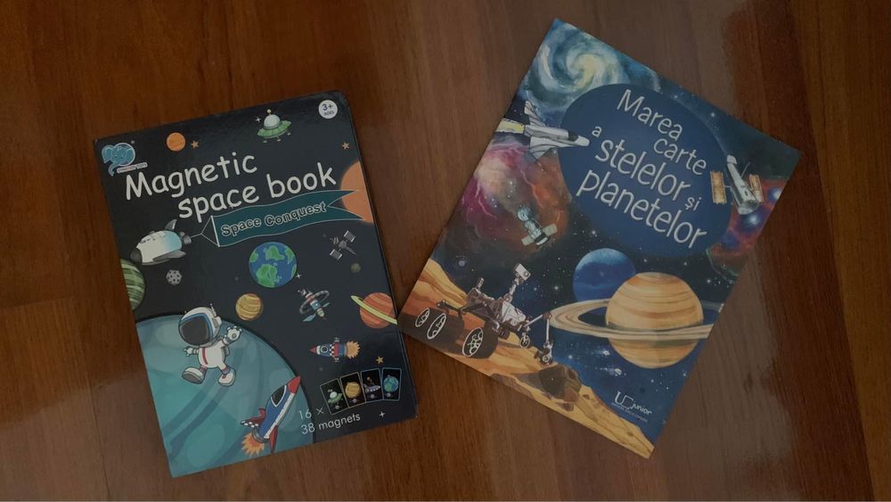 Set carte + joc magnetic despre  planete