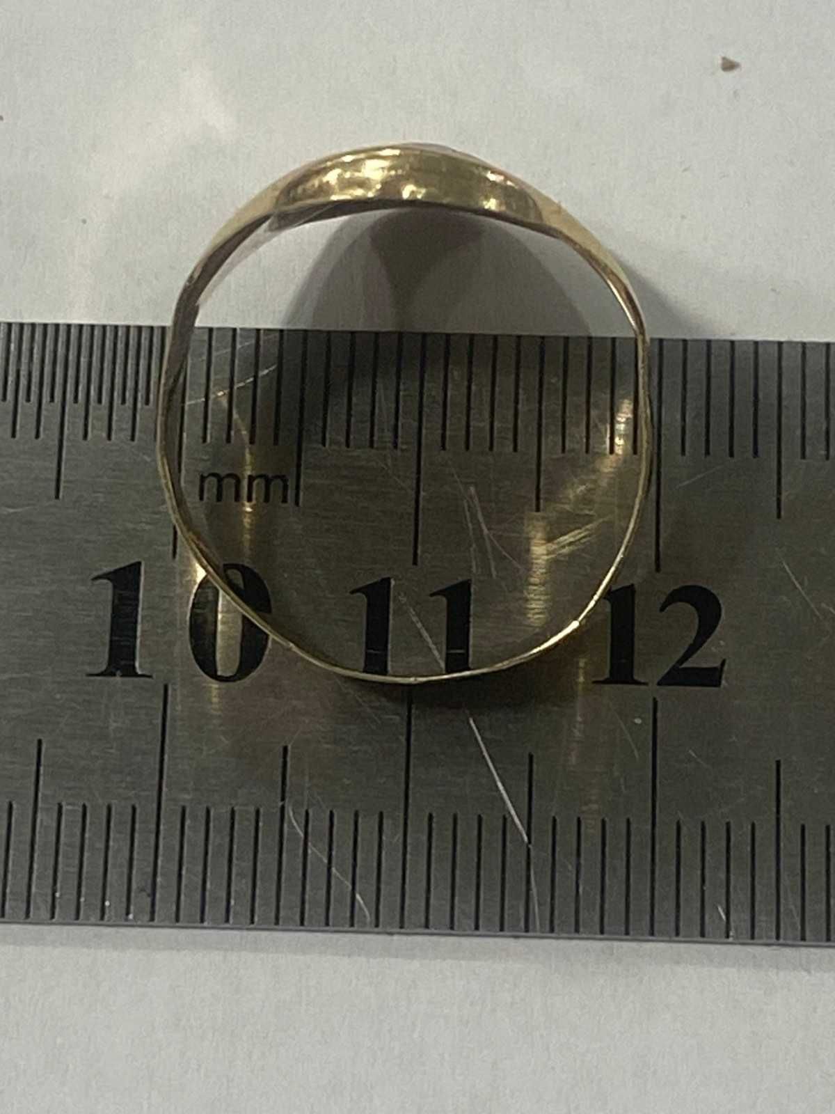 Златен Пръстен Versace 14k