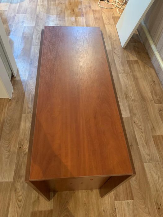 Стол обеденый