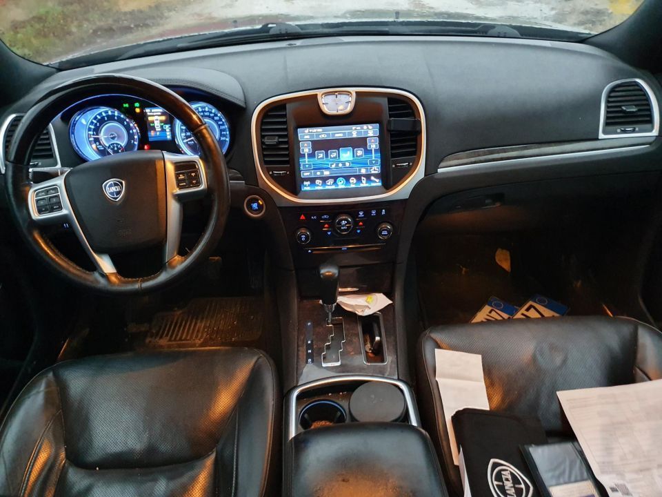 Dezmembrez Lancia THEMA Chrysler 300C 2011 motor 3.0d 239cp cod EXF euro 5 usa portiera stanga dreapta fata spate bara macara geam turbina injector aripa oglinda dezmembrari piese caseta de directie