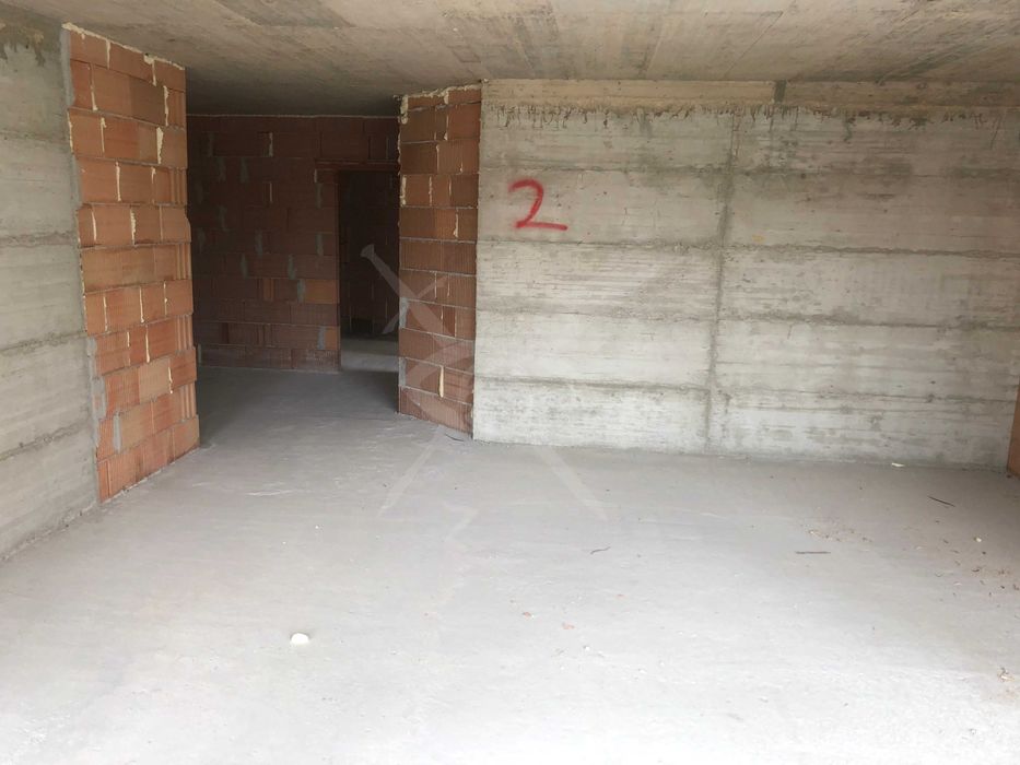 Продава се Двустаен апартамент в Пловдив, Център - 63 кв.м за 1334 €/кв.м - Снимка #1