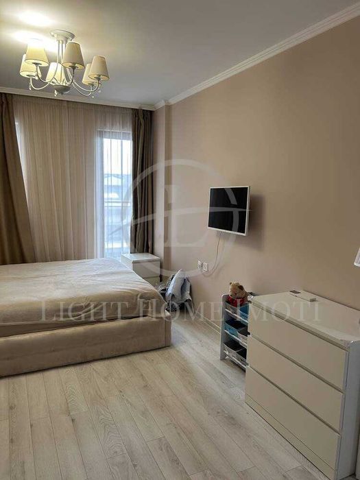 Продава се Тристаен апартамент в Пловдив, Тракия - 120 кв.м за 2459 €/кв.м - Снимка #7