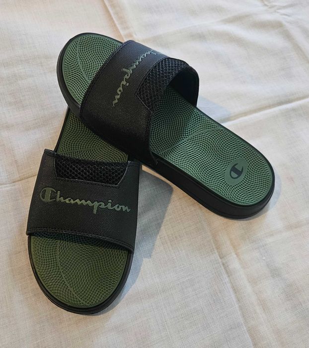 Slapi de barbati Champion