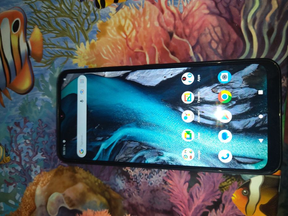 Телефони, здрави и запазени