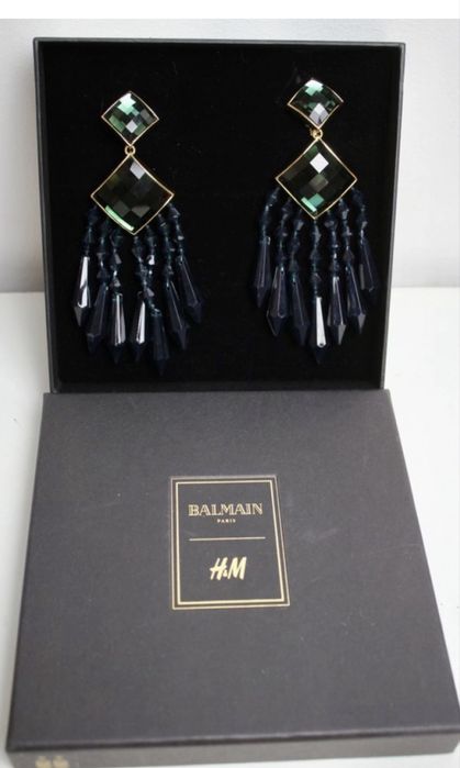 Оригинални обеци Balmain x H&M – лимитирана колекция