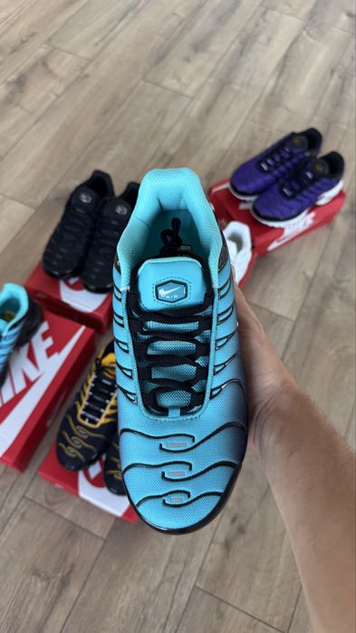 Nike Tn Air Max Plus Light Retro
