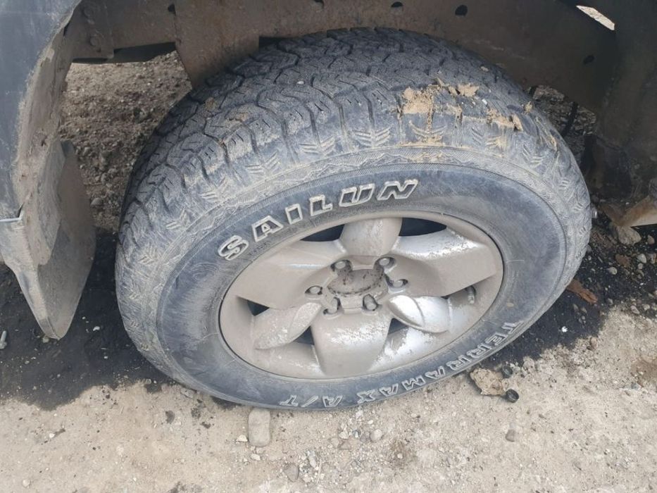 Dezmembrez Nissan Terrano 2 motor 3.0di, 154cp ZD30  plafon panoramic bara fata spate dezmembrari