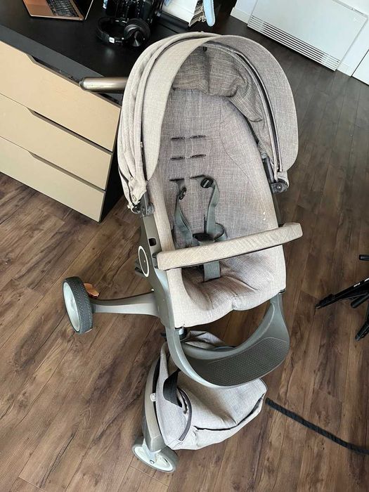 Бебешка количка Stokke Xplory с нови гуми, зимен кош, чанта, дъждобран