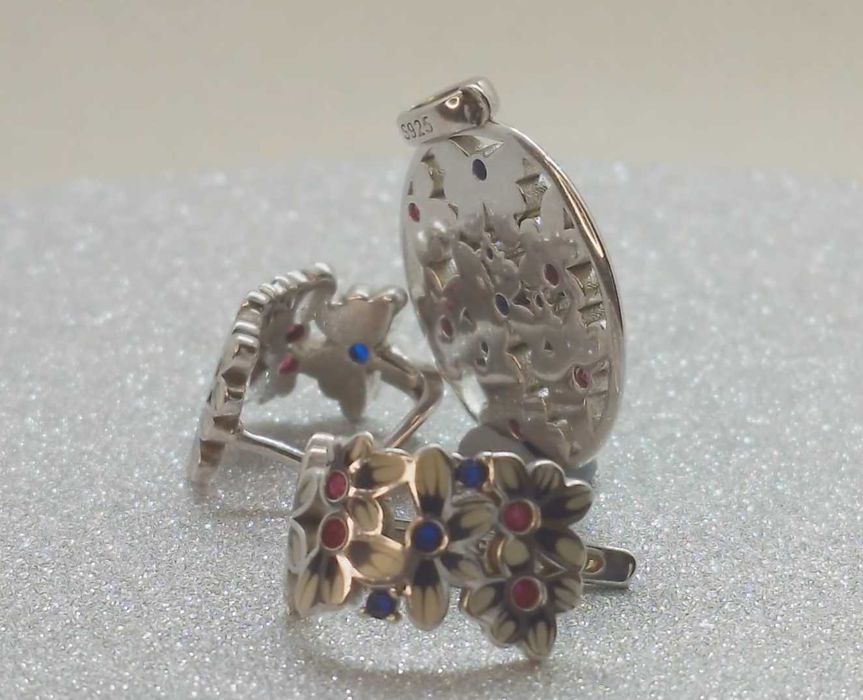 Set floral din argint 925 cu email, rubine și spinel albastru