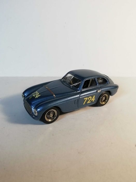 Machete 1 43 ferrari