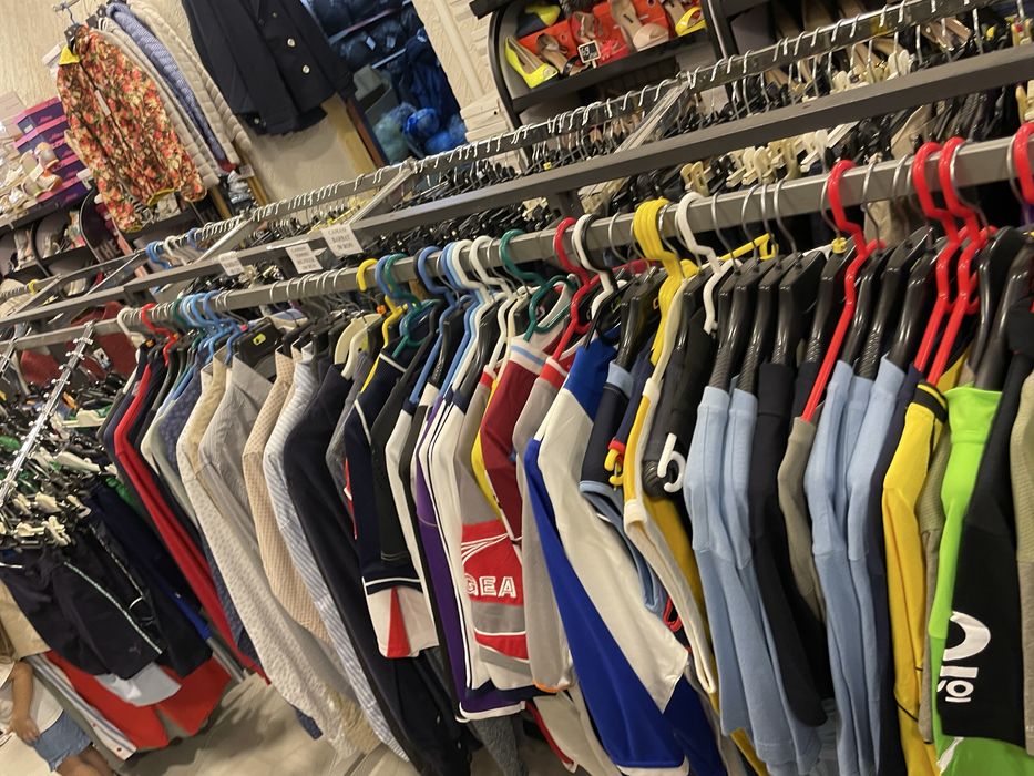 Echipamente sportive 19 ron buc stok mare