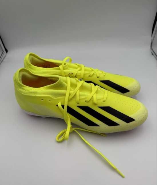 Чисто нови футболни обувки Adidas X Crazyfast League MG