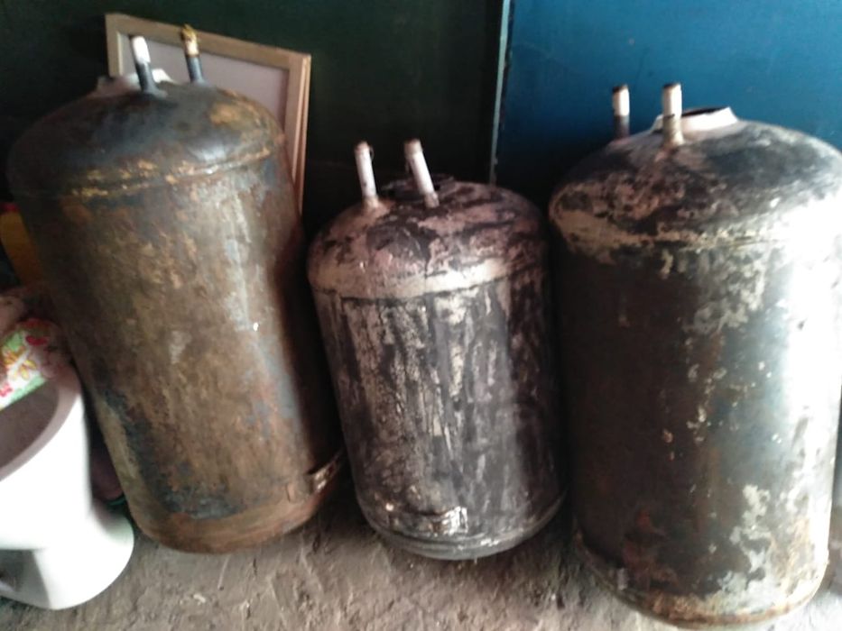 Продаю баки 50 л..80..литра для душа и баню