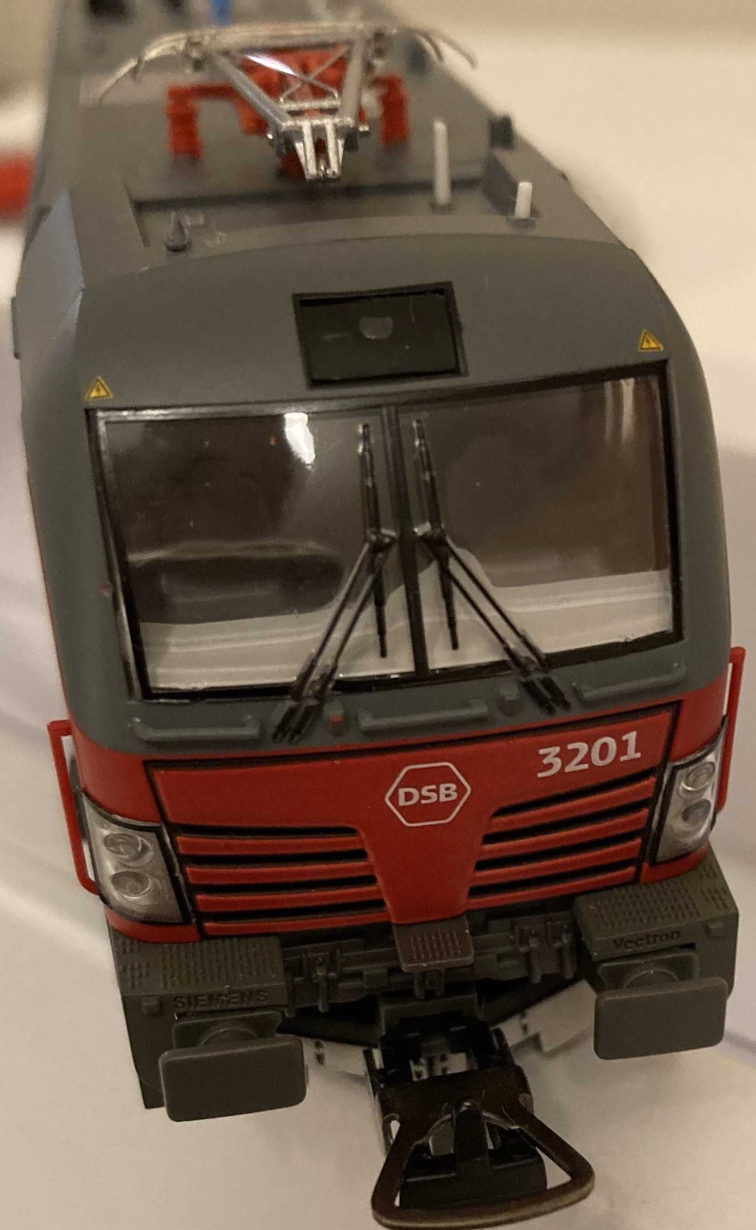 Locomotiva Piko DSB 3201, H0 (1:87)(Roco, Trix, Fleischmann)