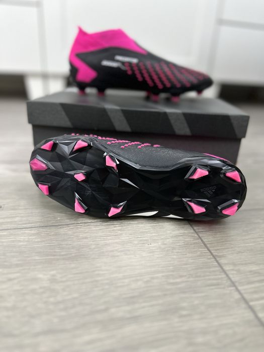 Adidas predator accuracy +