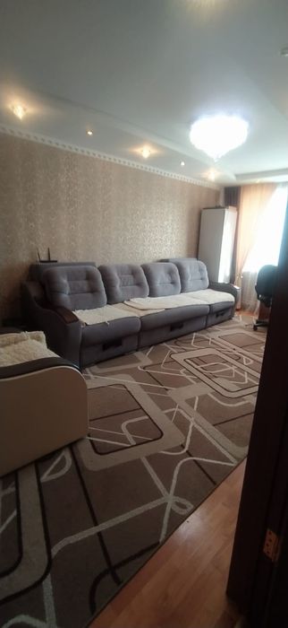 Продам 2 комнатную квартиру,  8 школа