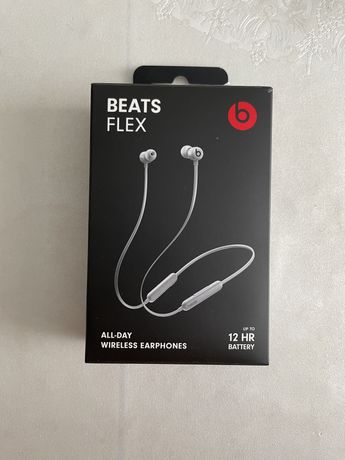 Продам беспроводные наушники Beats Flex