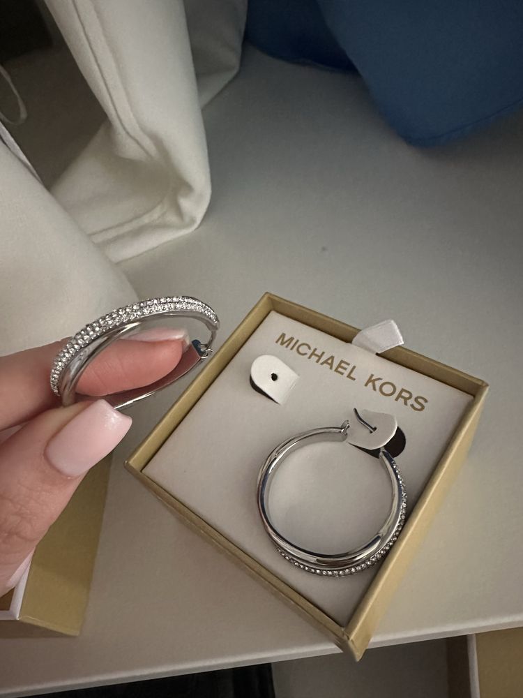 Обеци michael kors
