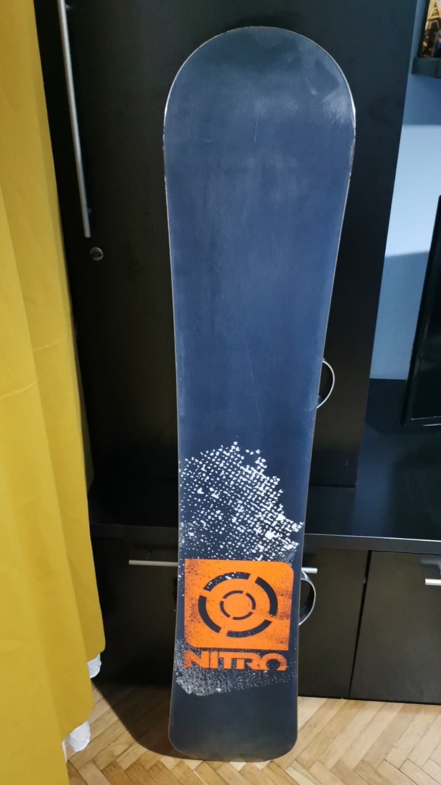 Vând placă de snowboard Nitro