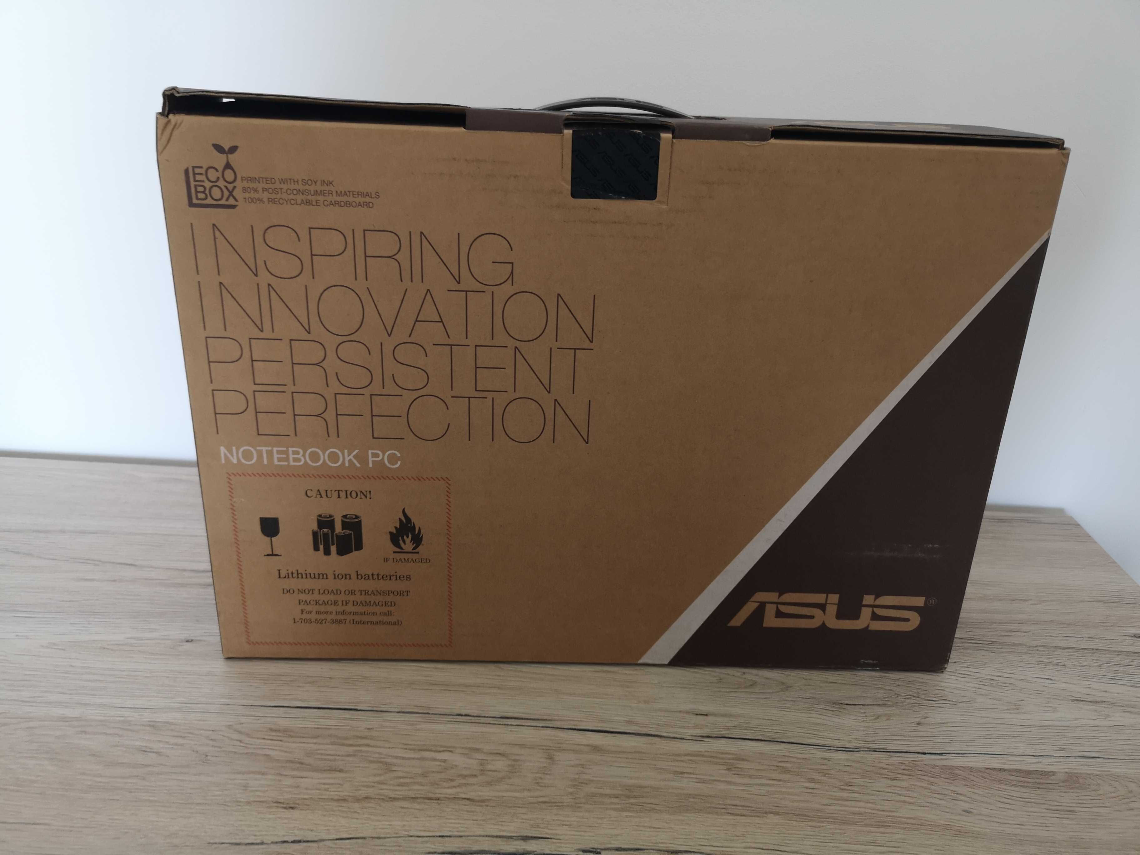 Laptop ASUS in stare buna.