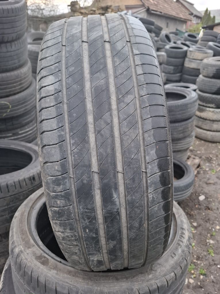 Vand 1 sau 2 anvelope 225 55 18 michelin bune de vara dot 2020