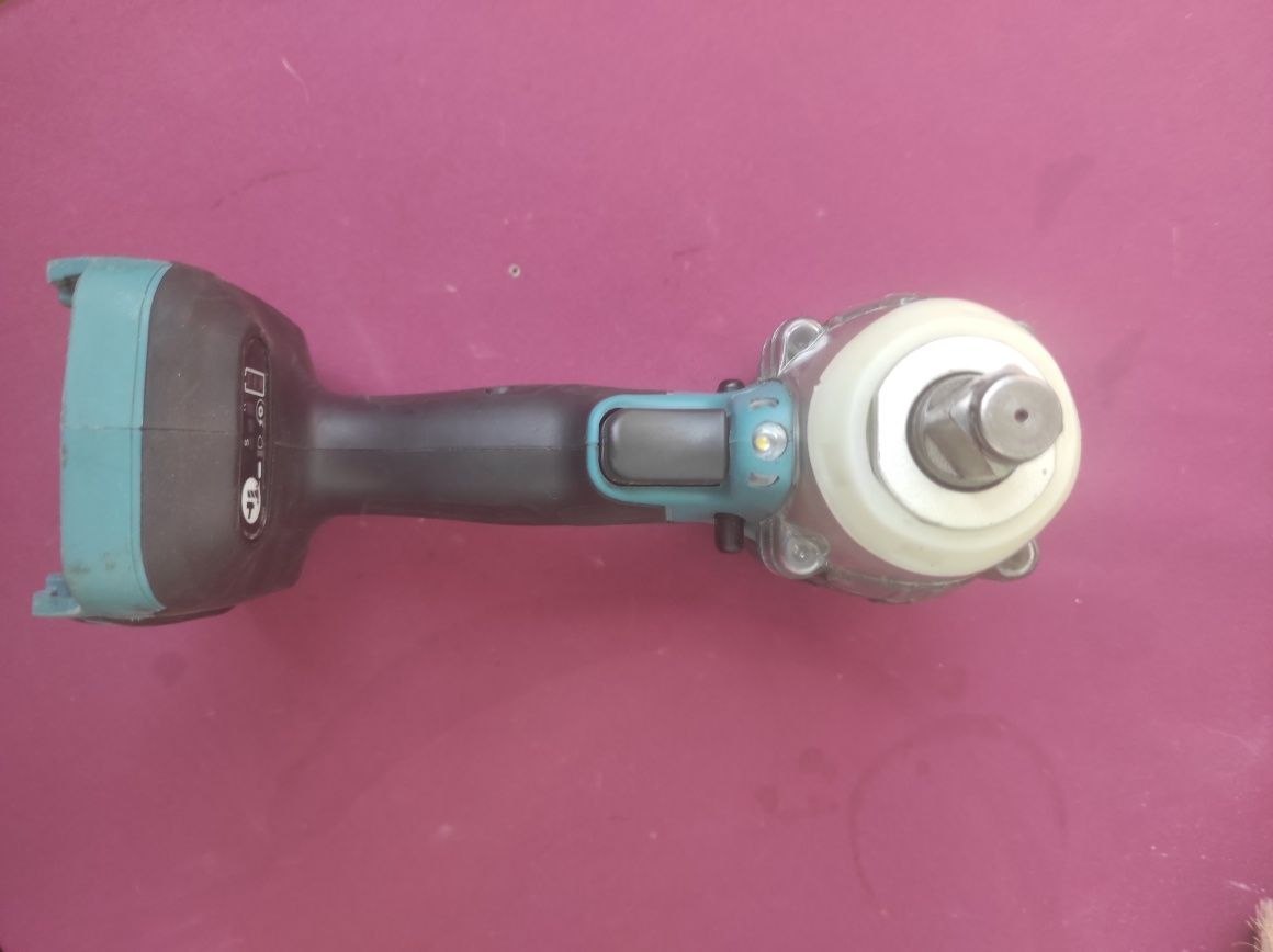 makita DTV285 18v