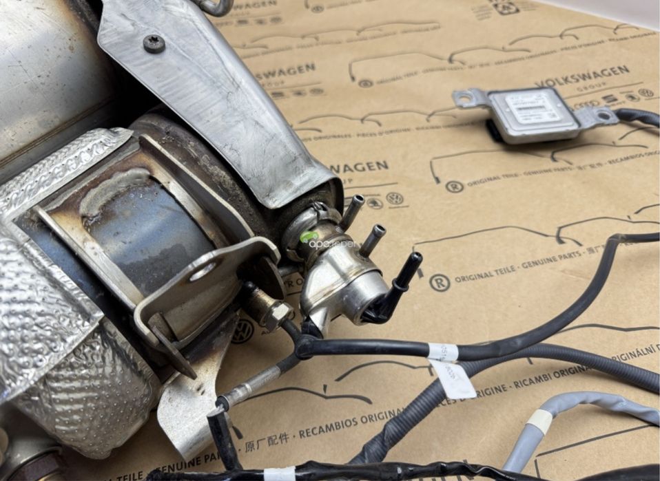 Filtru Particule Audi 2,0Tdi -190Cp - complet Nou 04L131669H