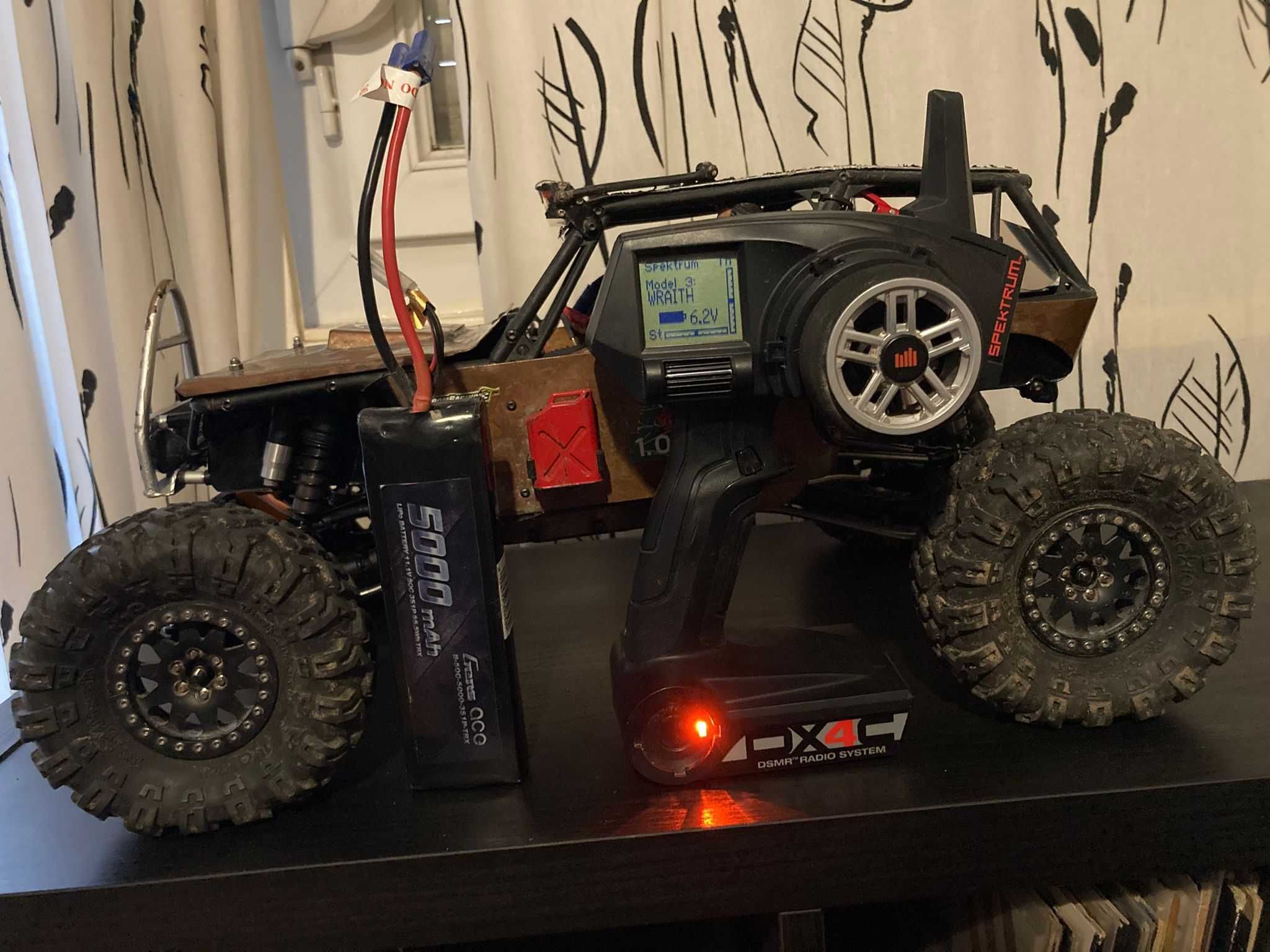рц краулер/rc crawler-Axial Wraith,Vanquish VRD carbon,Funtek rc и др