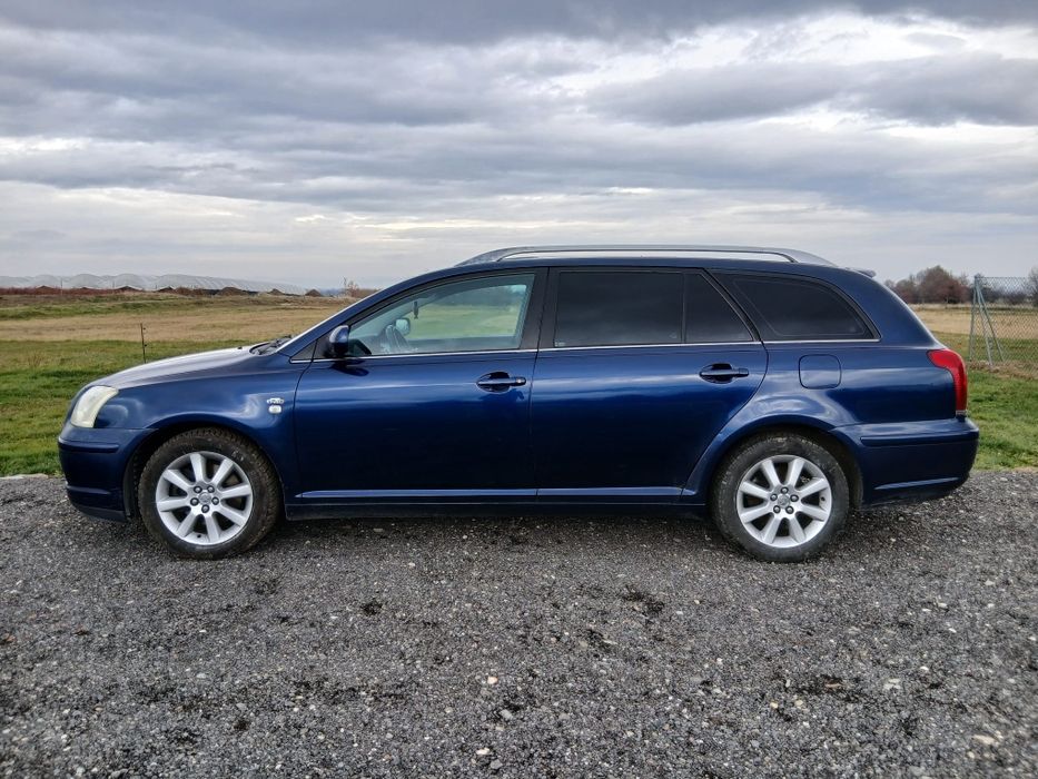 Toyota Avensis/Euro 4/2.0 Diesel/,Piele/Scaune încălzite/Full Dotari