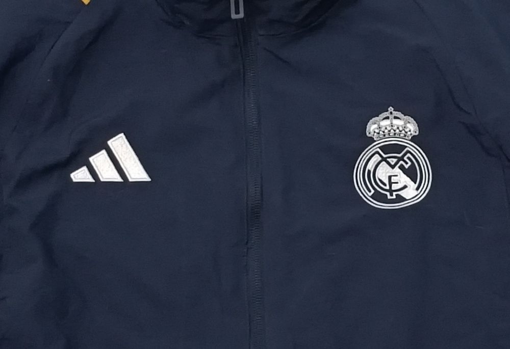 Adidas Real Madrid Jacket оригинално яке S Адидас Реал Мадрид горнище