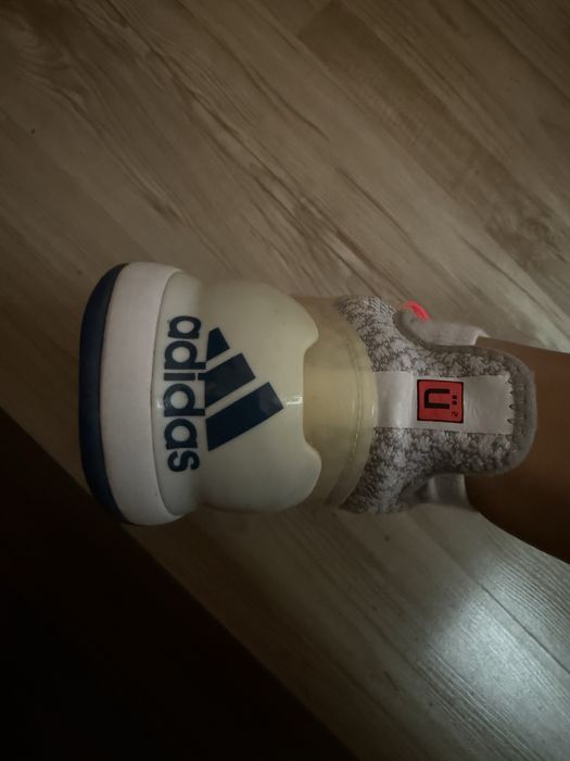 Adidas маратонки