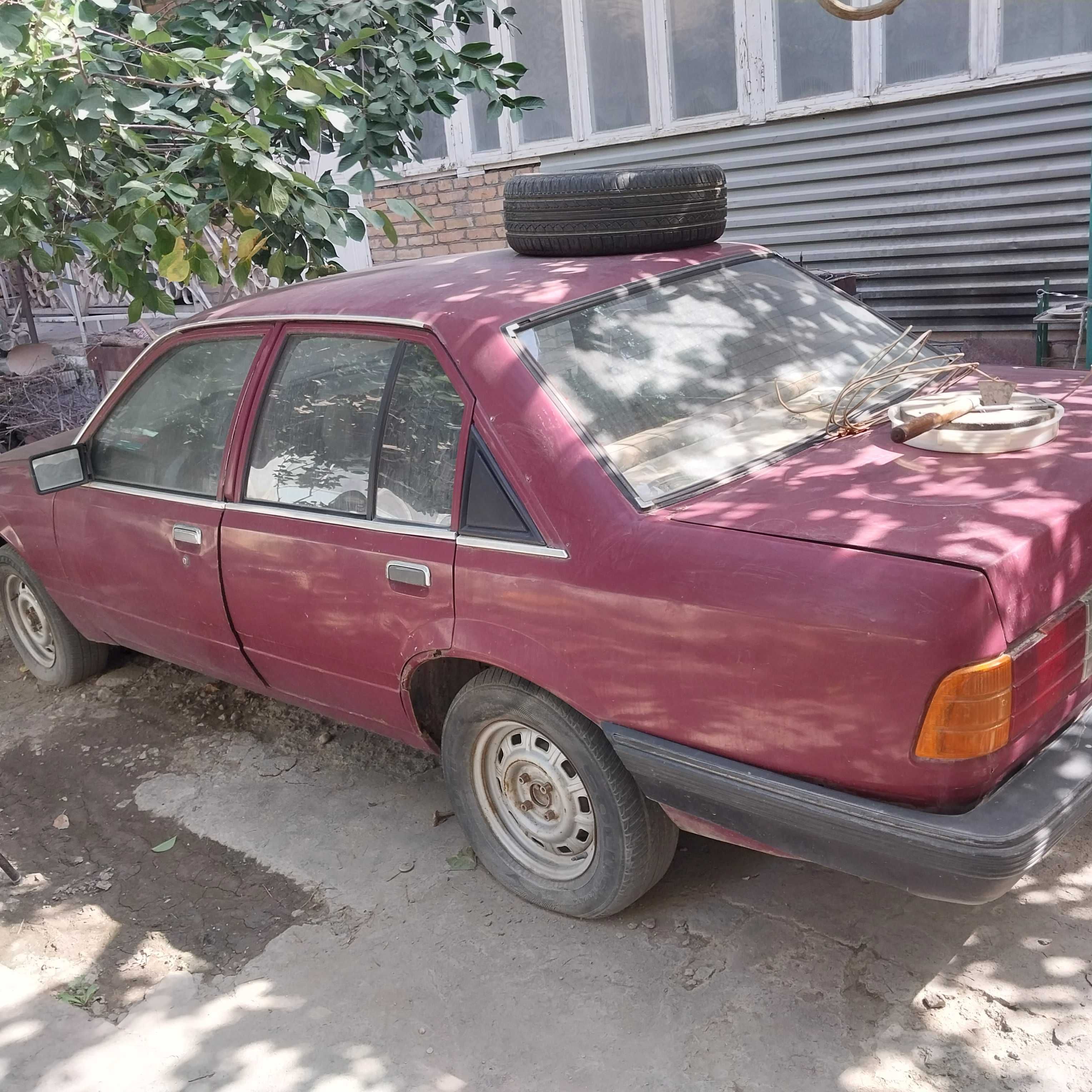 Пррдам Opel Rekord