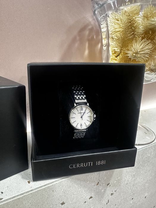 Продам часы швейцарские