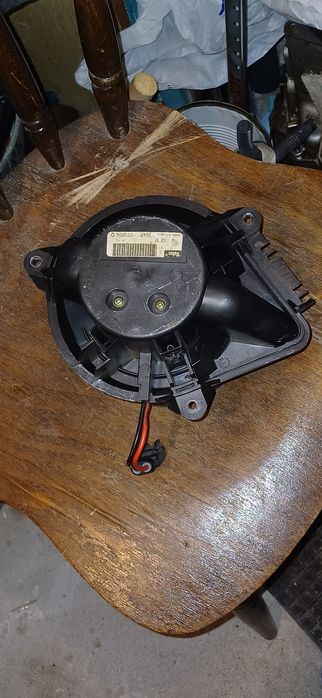 Продавам части за Рено Сценик