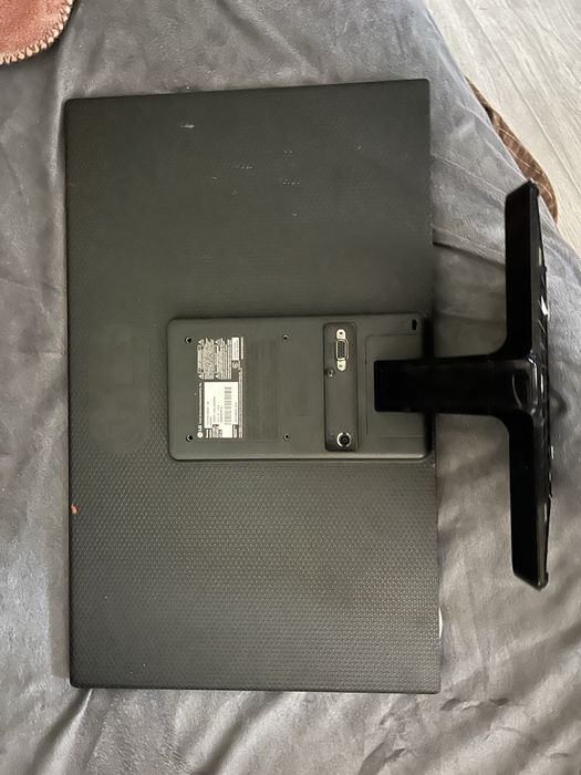 Монитор lg 60 гц