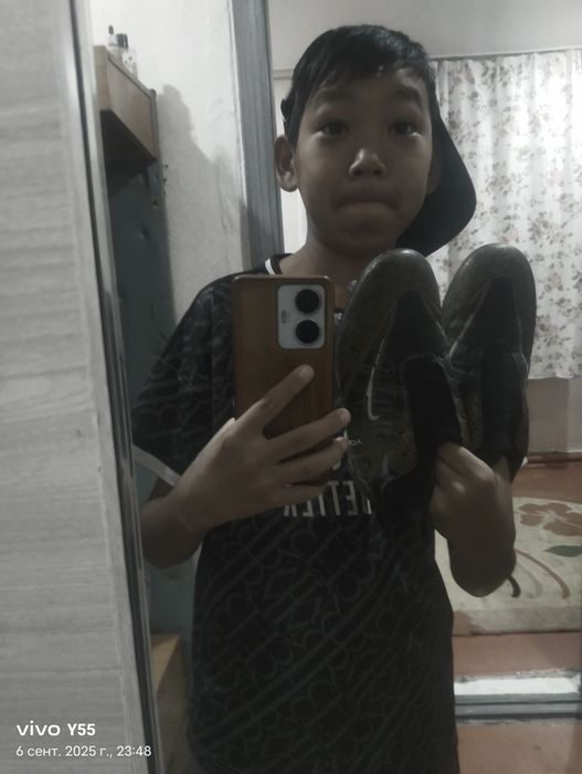 Продам бутсы срочно