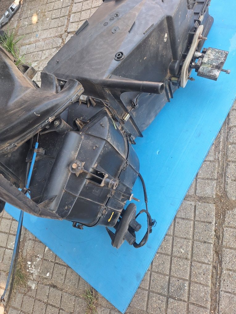 Кутия парно и климатик Golf 3 1.9tdi 90k здрави клапи и радиаторчета