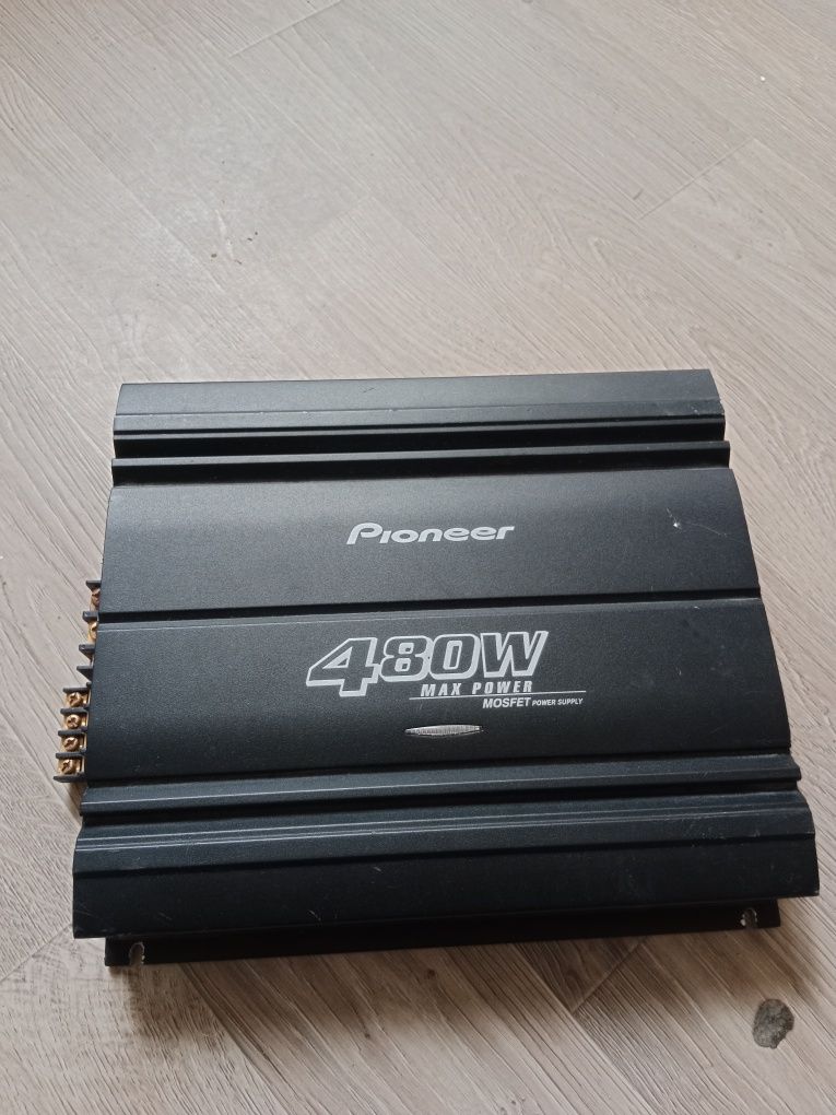 Усилитель Pioneer 480w max power