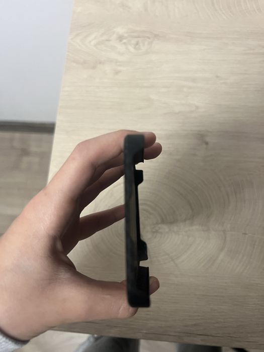 Husa Pitaka MagEZ Case