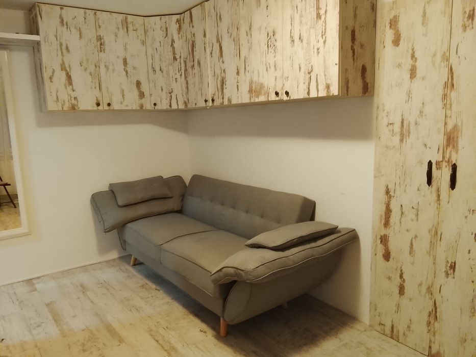 Închiriere apartament complet mobilat – Micro 14